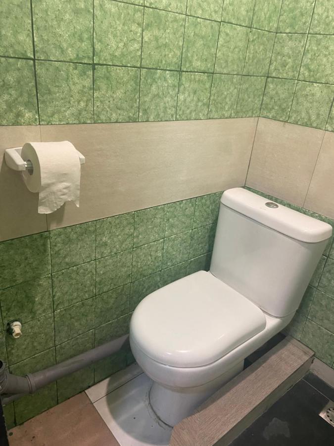 Vahe'S Corner House Hotel Jerevan Buitenkant foto