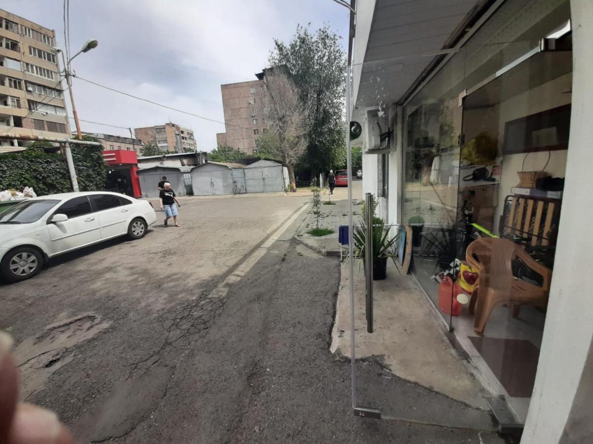 Vahe'S Corner House Hotel Jerevan Buitenkant foto